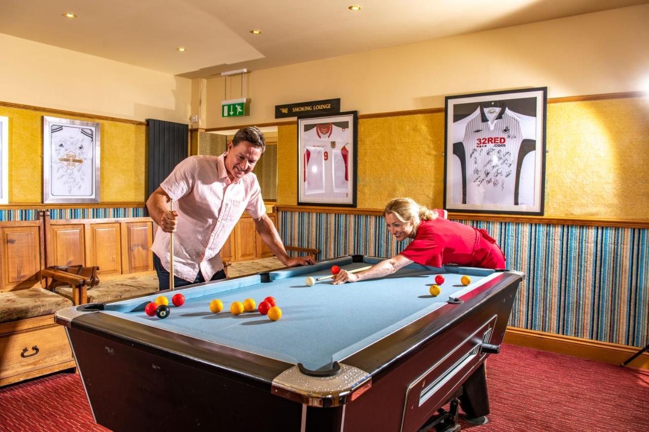 Llanrhidian Holiday Park Llanmorlais エクステリア 写真