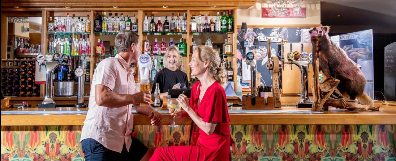 Llanrhidian Holiday Park Llanmorlais エクステリア 写真