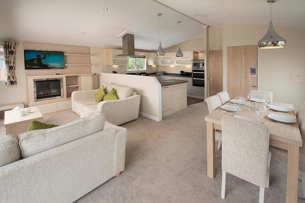 Llanrhidian Holiday Park Llanmorlais エクステリア 写真
