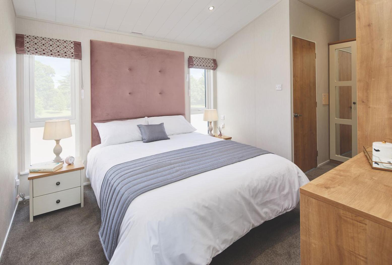 Llanrhidian Holiday Park Llanmorlais エクステリア 写真
